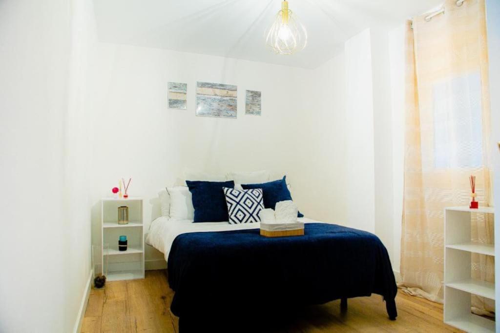 Apartment Beautiful Spacious Two Bed Facing The Ocean!